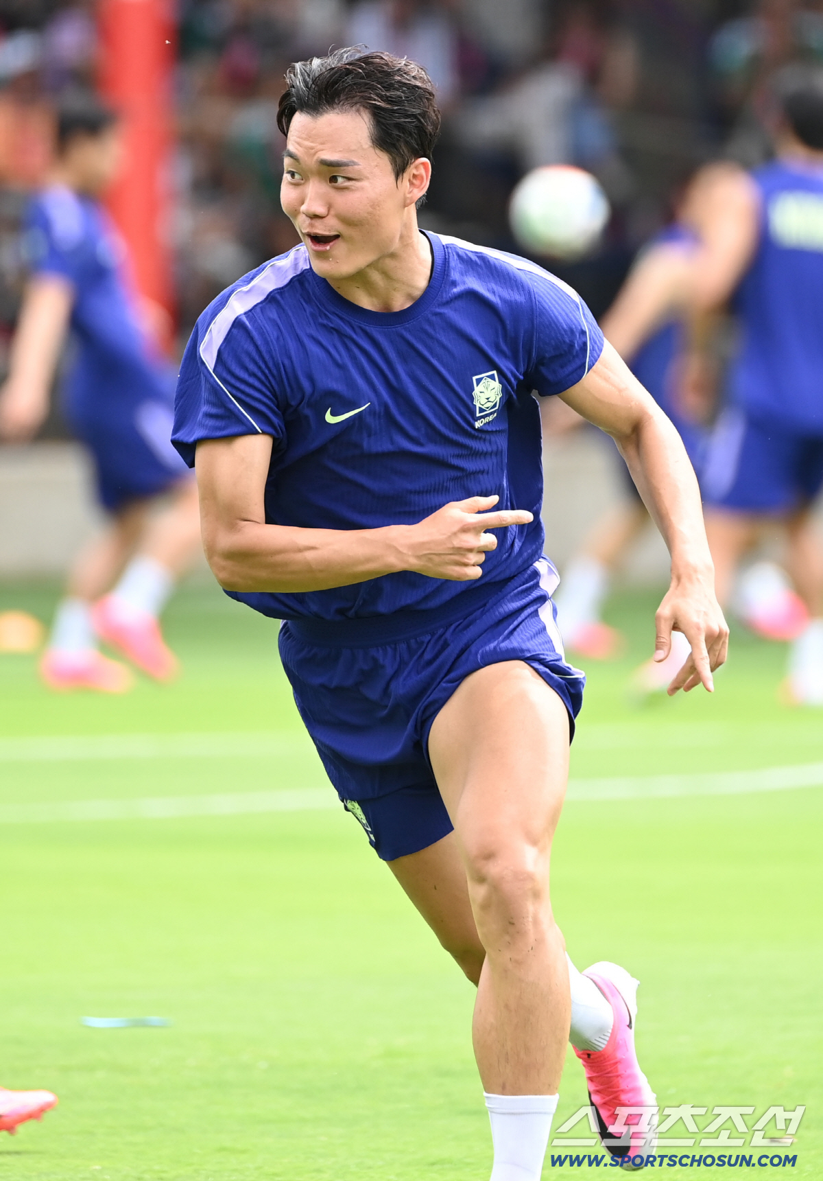 7일(한국시각) 멕시코 과달라하라의 대표팀 베이스캠프 훈련장인 치바스 베르데 바예에서 진행된 대한민국 월드컵 대표팀의 공식 훈련, 오현규가 질주하고 있다. 과달라하라(멕시코)=허상욱 기자 wook@sportschosun.com/2026.06.07/