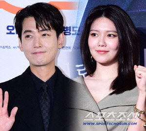 "정경호-최수영, 결혼 가능성"...'결별 예측' 무속인, 이번엔 반전 예언