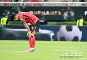 '홍명보호 큰일 났다' 우려했던 세트피스 한방에 무너졌다! 한국, 체코에 0-1 리드 당해[체코전]