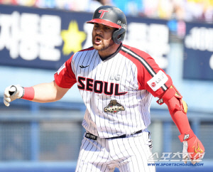 오스틴 이러다 MLB행? → 염갈량 이례적 강경 멘트 "내가 직접 말린다. 日도 안 보내. 여기서 은퇴해야" [잠실 현장]