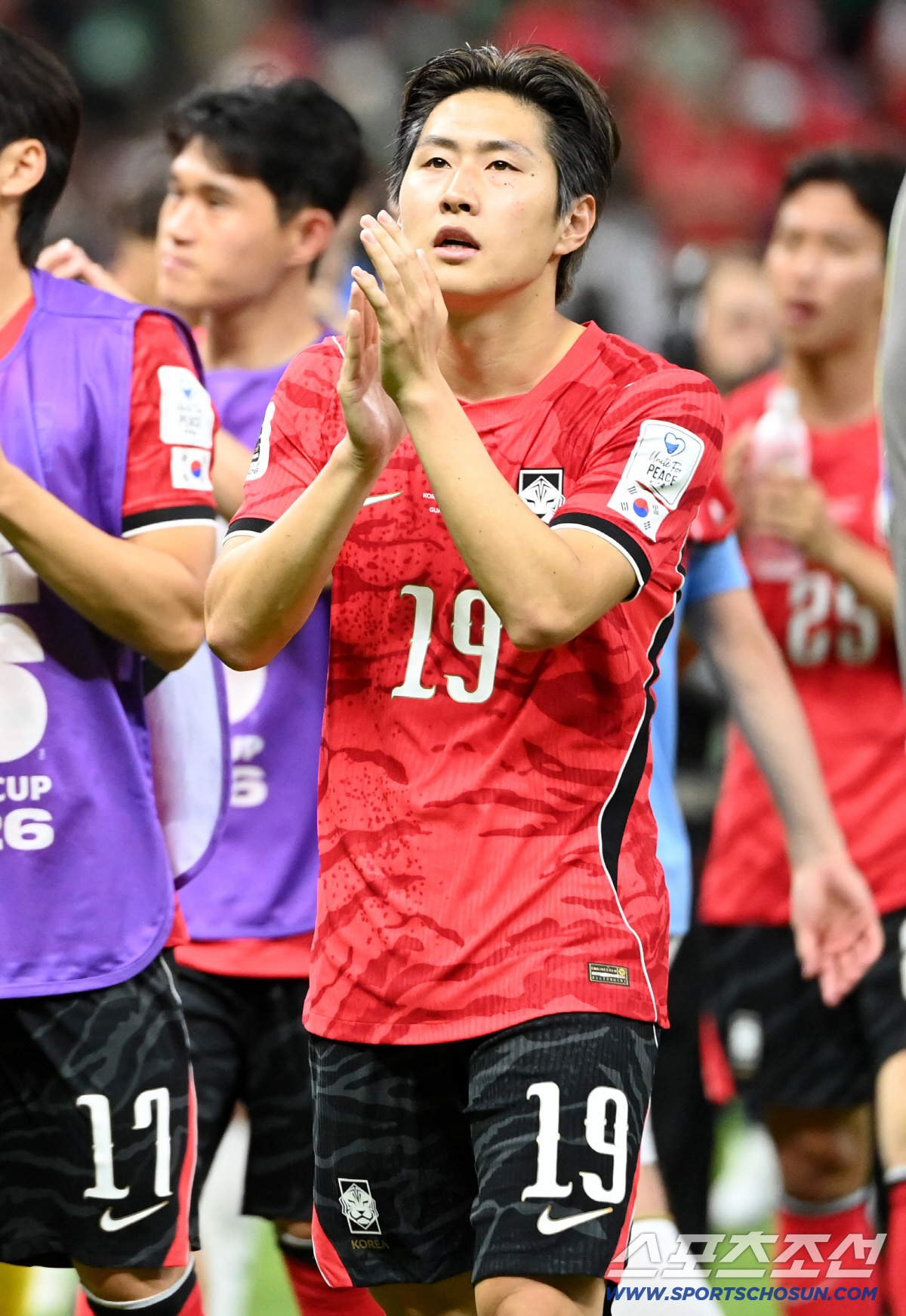 12일(한국시각) 멕시코 과달라하라 사포판의 에스타디오 과달라하라에서 열린 2026 북중미월드컵 대한민국과 체코의 경기. 대한민국이 2대1로 승리했다. 이강인이 팬들에게 인사하고 있다. 사포판(멕시코)=허상욱 기자 wook@sportschosun.com/2026.06.12/