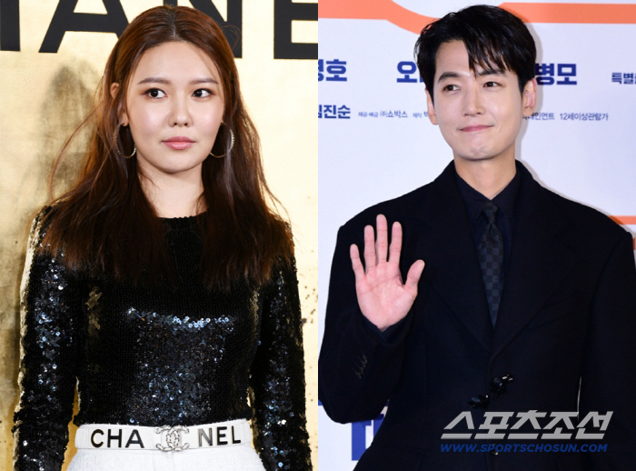 '14년 열애 끝' 수영, 결별 징후 이미 티 났었다…"우울하고 고민 많아 보여"