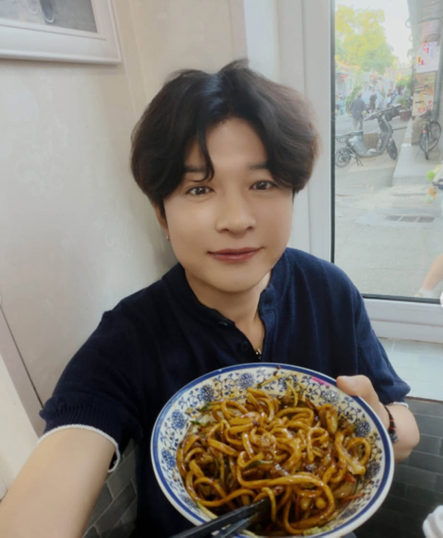 이 사람이 신동이라고? 5개월 만에 37kg 감량...몰라보게 달라진 '반전 근황'