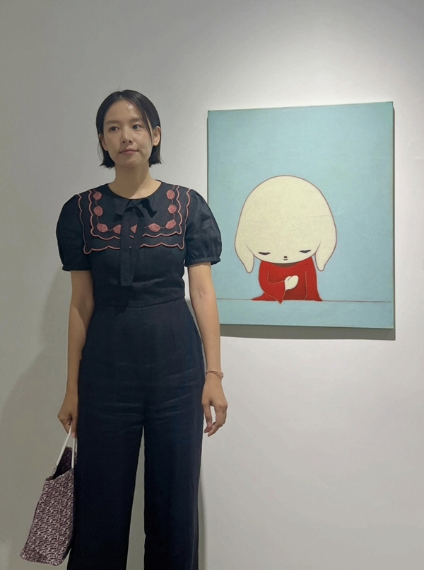 "애 엄마 맞아?"..'이동건과 이혼' 조윤희, 턱선 위 단발 커트 파격 변신
