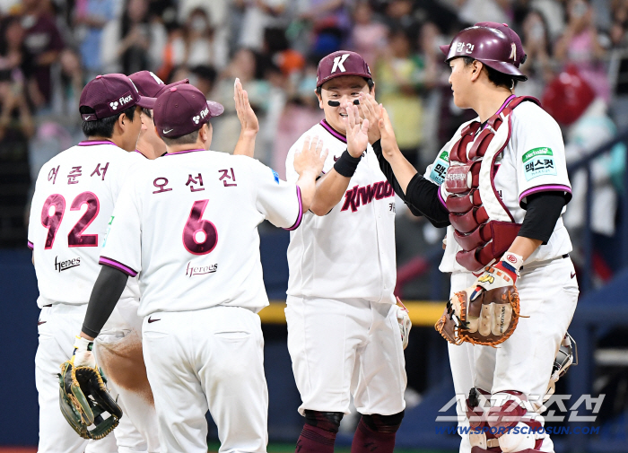 "불펜 무실점 역투" 승리 원동력…"원성준 이틀연속 결승타, 대단한 활약" [승장 코멘트]