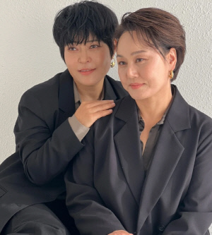 조혜련X이경실 동반 화보, 여배우라고 해도 믿겠어