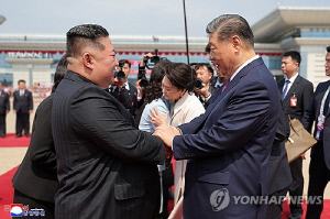 北김정은, 73세 생일 맞은 시진핑에 축전·꽃바구니
