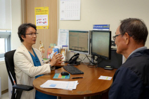 서울성모병원 홍성후 교수, 신장암 최고난도 단일공 로봇수술 성공…국내 최초·세계 두 번째