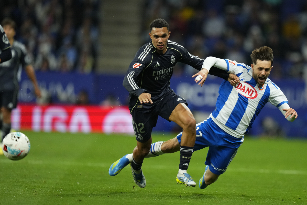 알렉산더-아놀드(왼쪽)EPA