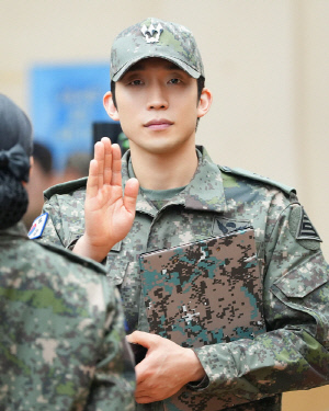 "나 황석호에게 특별했다"…'취사병' 이상이, 특별했던 '특별출연'으로 새 역사 썼다