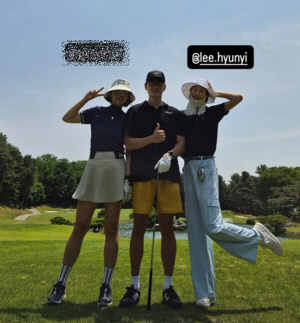 이현이, 모델 기죽이는 '시누이 피지컬'...177cm 맞먹는 '우월 유전자'