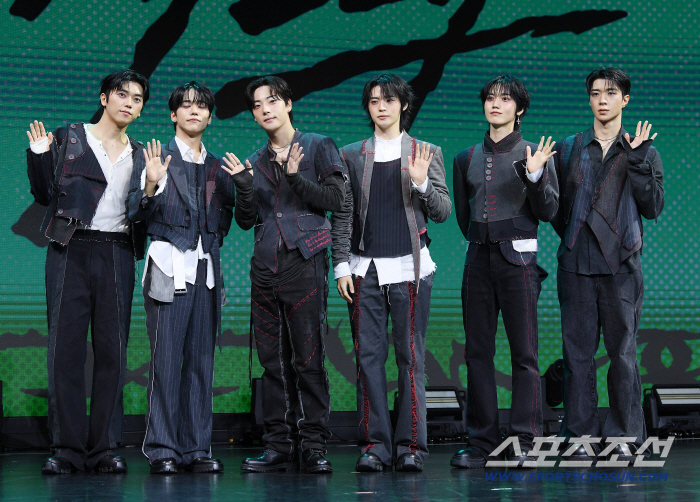 ONF says new song 'Open the Door' will be the next 'Baba Mon'... 'Refreshing yet forlorn'