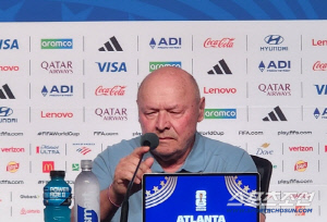 "韓 축구, 멕시코보다 더 인상적!" 코우베크 체코 감독, 홍명보호 '기습' 칭찬…"한국 기동력-공격 때문에 기회 NO"[애틀랜타 현장인터뷰]