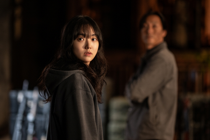 "Jin-man, You're Back"...Lee Dong-wook and Kim Hye-joon Take 'A Shop for Killers 2' to a Deeper World and More Stylish Action