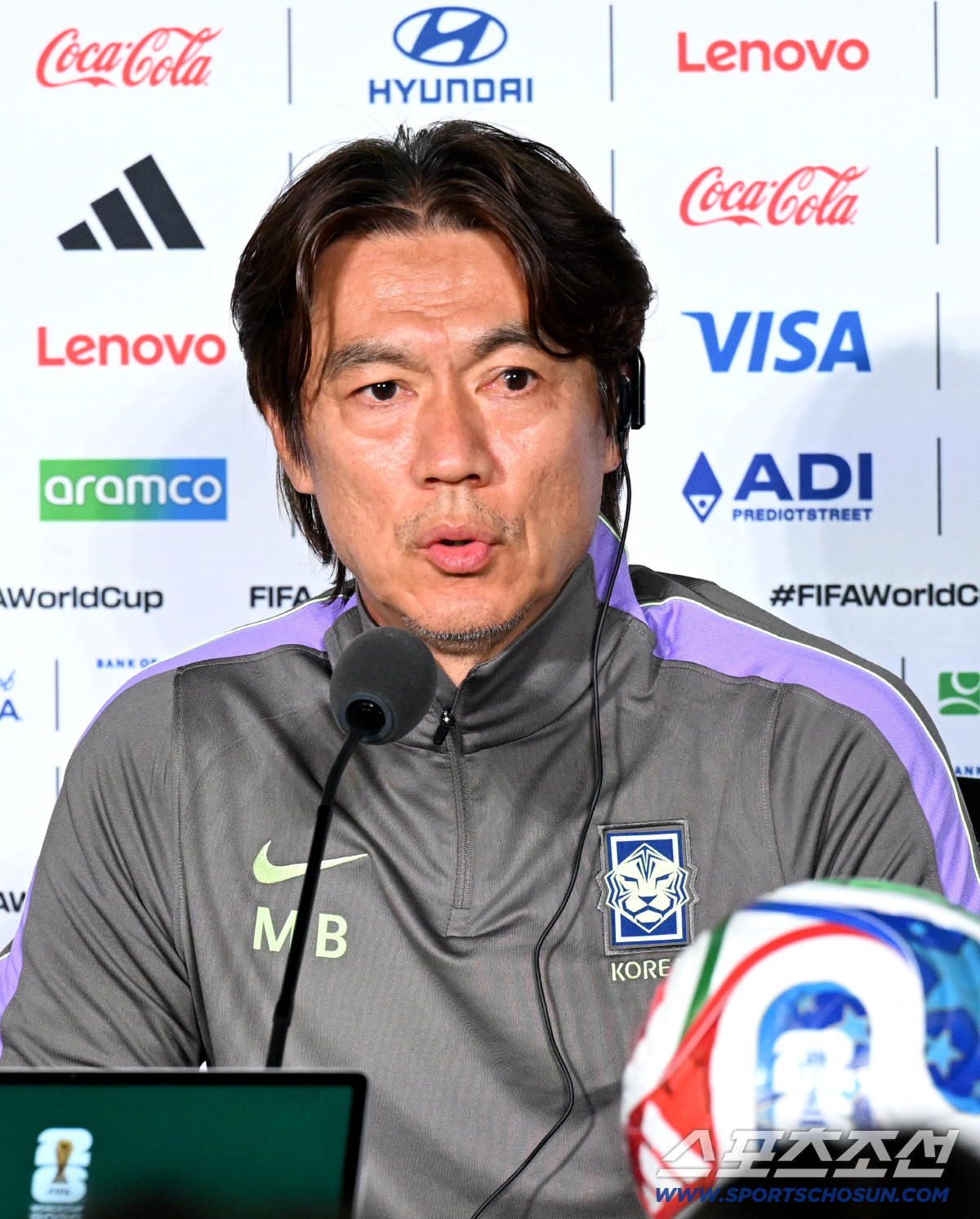18일(한국시각) 멕시코 과달라하라 인근 사포판의 에스타디오 과달라하라에서 열린 대한민국 월드컵대표팀의 기자회견. 기자회견 참석한 홍명보 감독. 사포판(멕시코)=허상욱 기자 wook@sportschosun.com/2026.06.18/