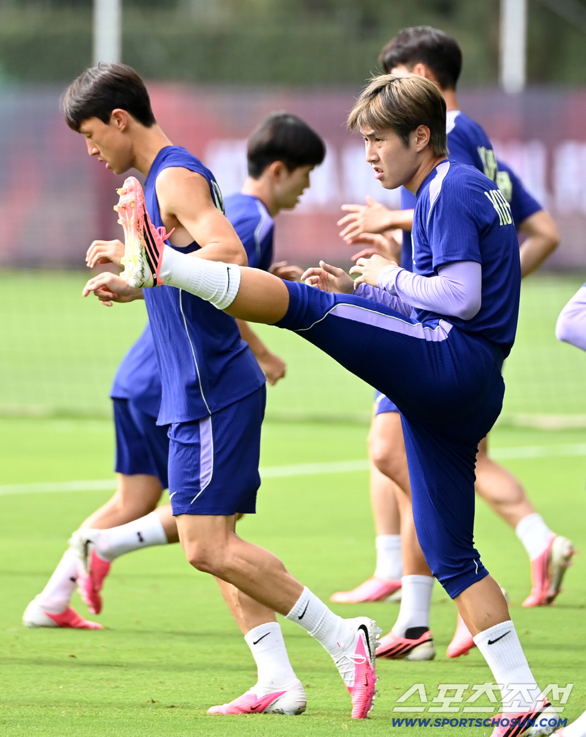 2026 북중미 월드컵 멕시코전을 하루 앞둔 대한민국 월드컵 대표팀이 18일(한국시각) 멕시코 과달라하라 인근 사포판 월드컵대표팀 베이스캠프 훈련장 치바스 베르데 바예에서 훈련을 가졌다. 이강인이 훈련을 펼치고 있다. 사포판(멕시코)=허상욱 기자 wook@sportschosun.com/2026.06.18/