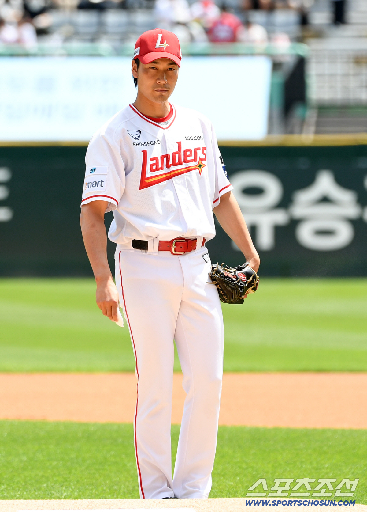 6일 인천SSG랜더스필드에서 열린 SSG와 KT의 경기. 1회 마운드에 오른 SSG 선발 타케다. 인천=박재만 기자 pjm@sportschosun.com/2026.06.06/