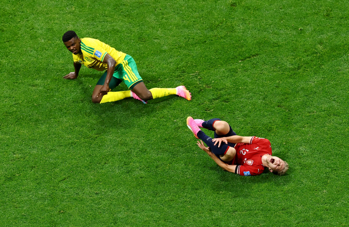 Soccer Football - FIFA World Cup 2026 - Group A - Czech Republic v South Africa - Atlanta Stadium, Atlanta, Georgia, U.S. - June 18, 2026 Czech Republic's Lukas Cerv reacts after sustaining an injury in a challenge with South Africa's Teboho Mokoena REUTERS/Bernadett Szabo