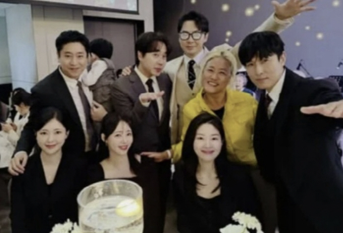 '나혜미♥' 에릭, 몰라보게 후덕해진 근황..아들 둘 육아에 달라진 비주얼