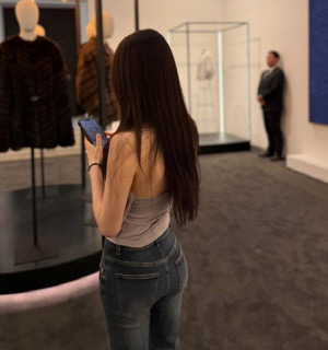 '조재현 딸' 조혜정, 너무 변해서 못 알아볼 뻔..파격 백리스로 뽐낸 성숙미