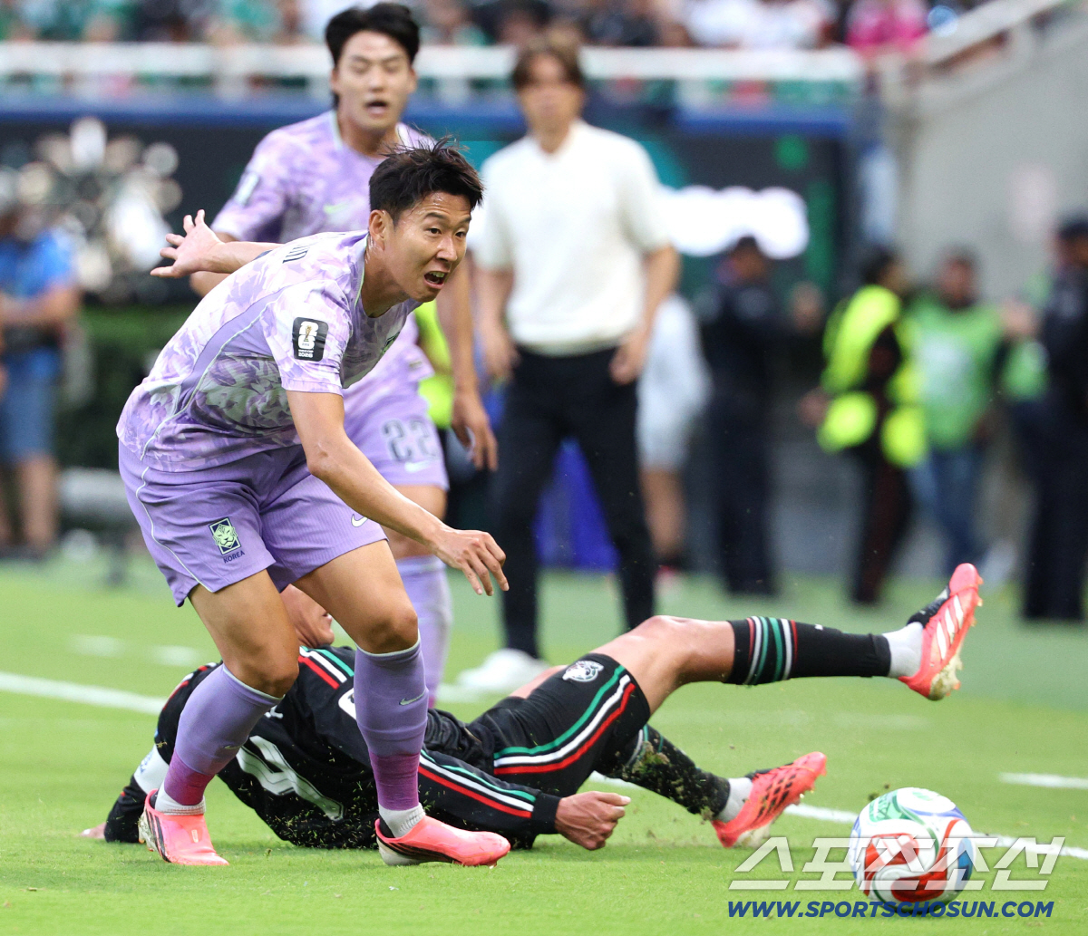 19일(한국시각) 멕시코 과달라하라 사포판의 에스타디오 과달라하라에서 열린 2026 북중미월드컵 대한민국과 멕시코의 경기. 돌파 시도하는 손흥민. 사포판(멕시코)=허상욱 기자 wook@sportschosun.com/2026.06.19/