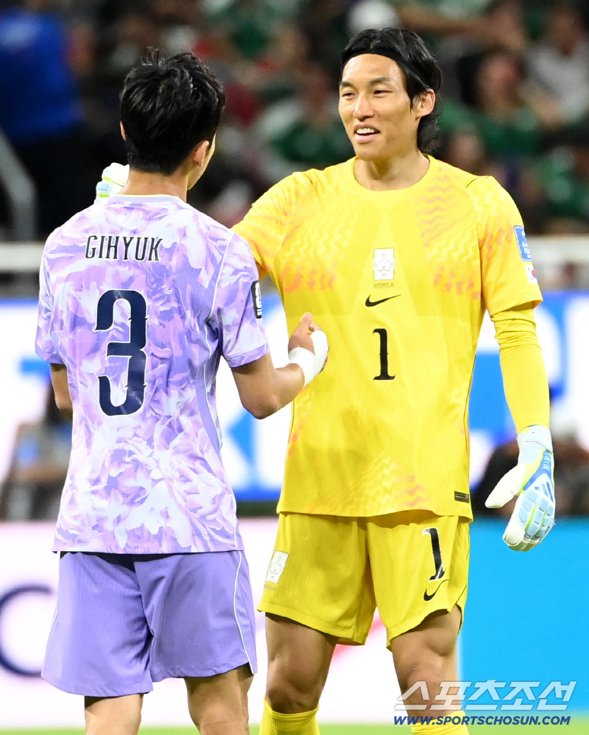 이기혁을 향해 돌아선 김승규