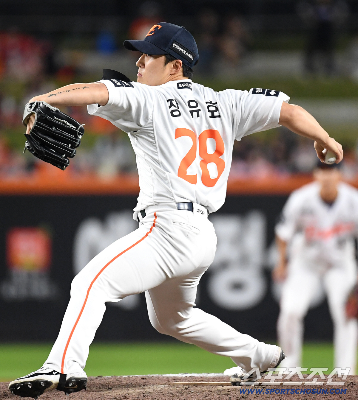 9일 대전 한화생명볼파크에서 열린 한화와 KIA의 경기. 투구하고 있는 한화 장유호. 대전=송정헌 기자 songs@sportschosun.com/2026.06.09/