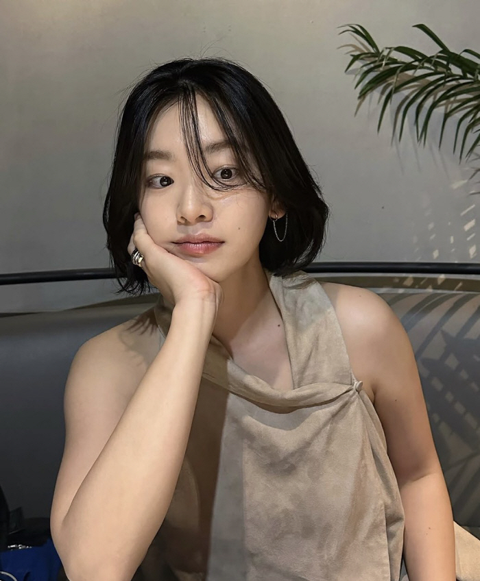 Lee Joo-young to Sue Over Leakage... Ceiling Holes, Water Gushing Out 'It's been like this for a month and not fixed' Shocking Update