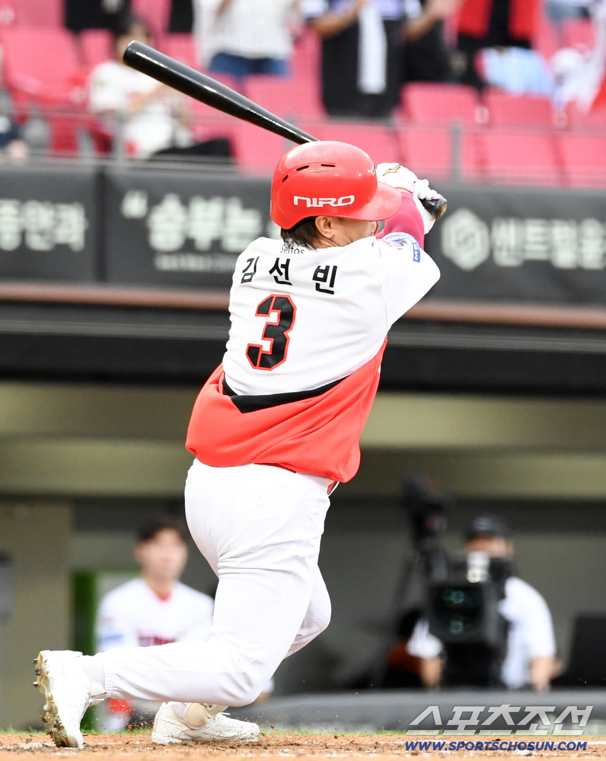 17일 광주 기아챔피언스필드에서 열린 KIA와 LG의 경기. KIA 김선빈이 타격을 하고 있다. 광주=박재만 기자 pjm@sportschosun.com/2026.06.17/