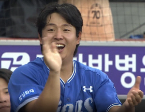 정민철이 맞을까, 오승환이 맞을까? 양창섭의 열정적 응원모드, 무엇을 향해 있었을까