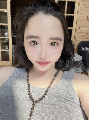 박봄 맞아? 前 소속사 계약종료 후 확 달라진 근황