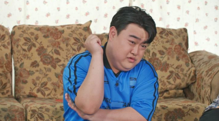 '저러니 뚱뚱하지' 소리 들을까봐..김규원 "길거리에서 절대 음식 안 들어"(아근진)