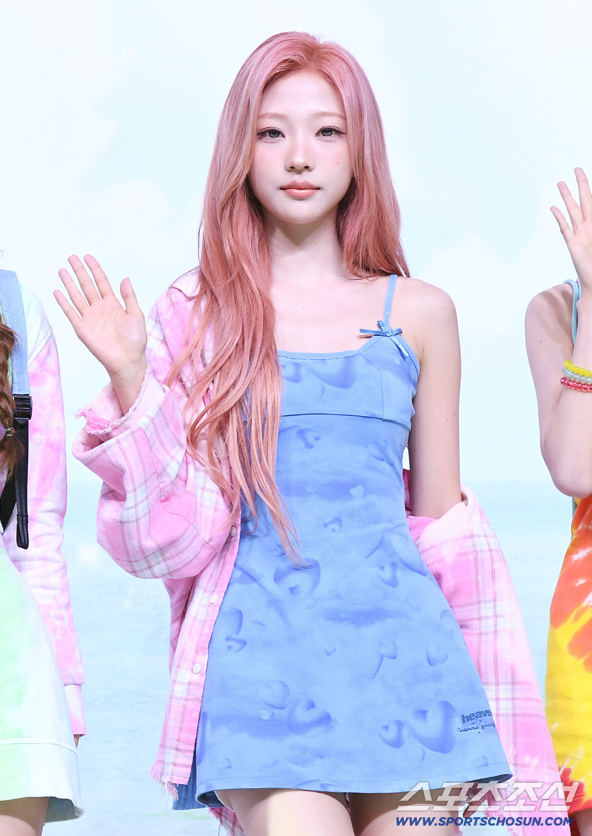 그룹 하츠투하츠가 22일 오후 서울 한남동 블루스퀘어 우리WON뱅킹홀에서 두 번째 미니앨범 'Lemon Tang' 발매 기념 미디어 쇼케이스를 열었다. 멤버 스텔라가 포즈 취하고 있다. 정재근 기자 cjg@sportschosun.com