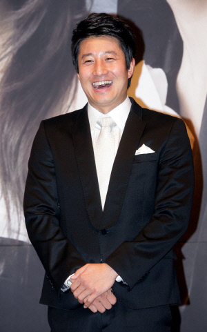 '30억 빚→반지하' 이훈, 생활고 딛고 17년만 스크린 복귀…'비상계엄 12.3' 캐스팅