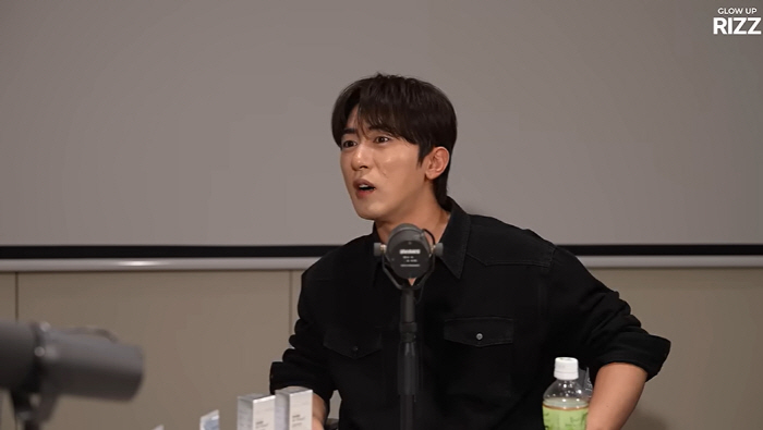 Kim Won-hoon Says He Was Physically Abused by Senior Comedians 'I Was Beaten Over Something Trivial, and Even the Group Punishment Pose Hurt So Much'