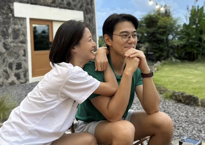 '이현이♥' 홍성기, S전자 월급 받고 대학원 다니더니…수억 원 성과급 받는다 "충성충성"