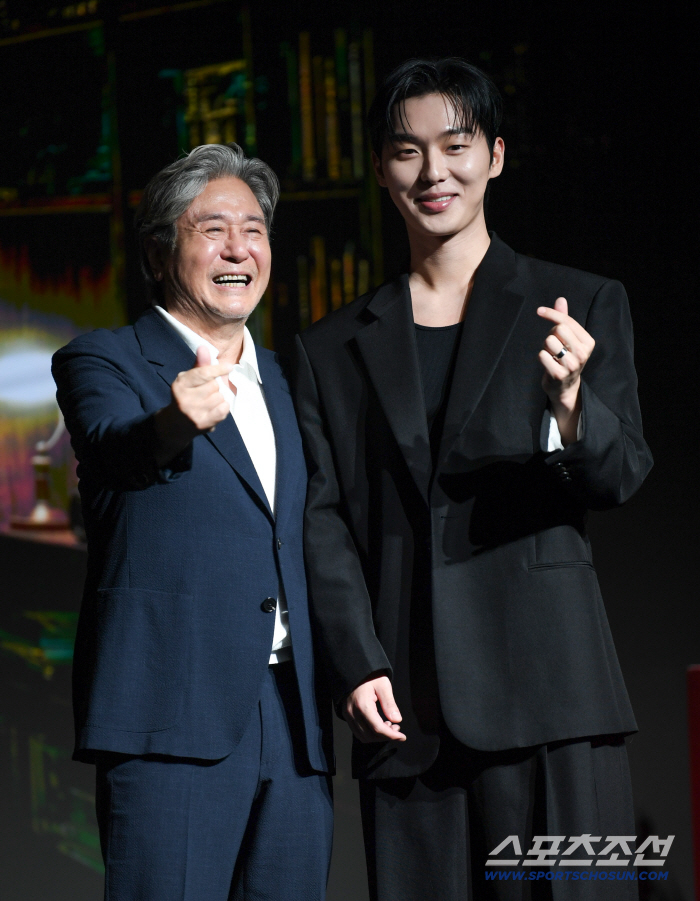 'The Boy at the End of the Line' Choi Min-sik 'Choosing Choi Hyun-wook myself? Nonsense... It was the first time a junior said he would buy me a meal'