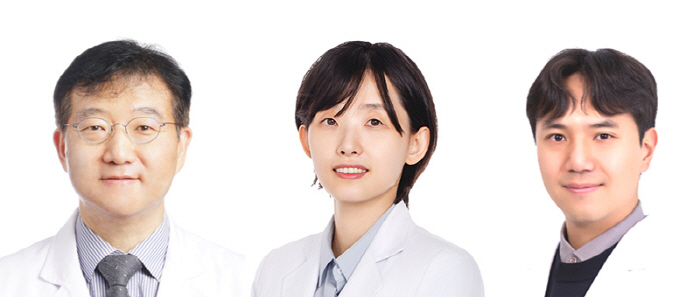 (From left) Professor Heon-Jeong Lee, Professor Yeom Ji-won, Professor Jung Jae-kwon