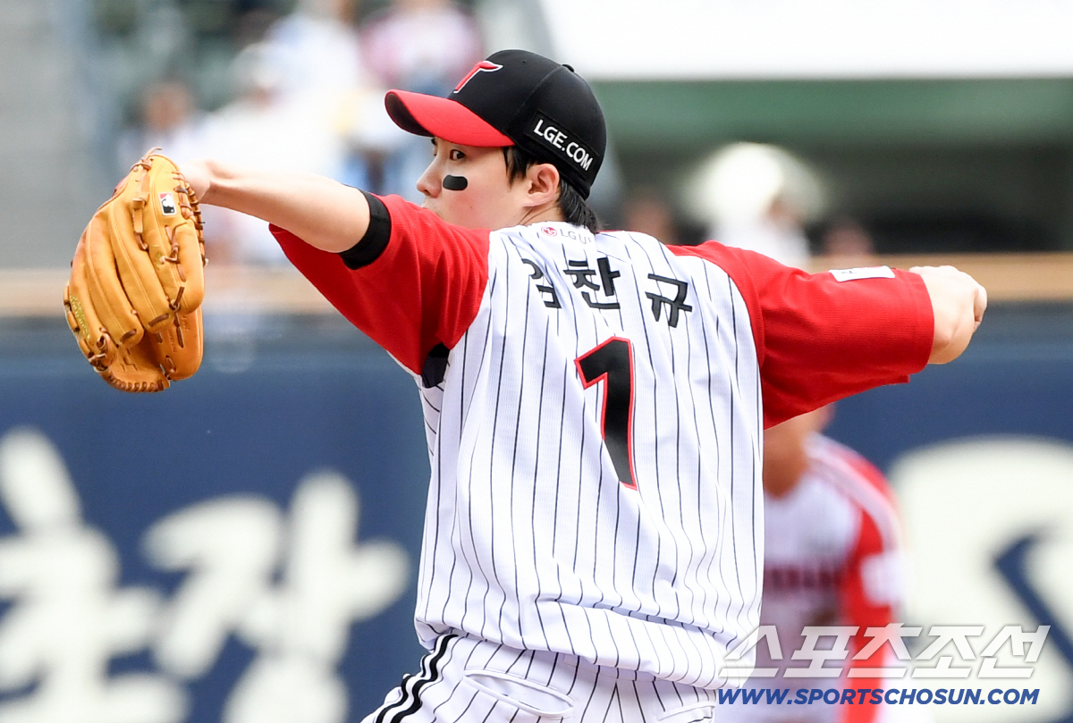 14일 잠실구장에서 열린 LG와 롯데의 경기. LG 임찬규가 역투하고 있다. 잠실=박재만 기자 pjm@sportschosun.com/2026.06.14/