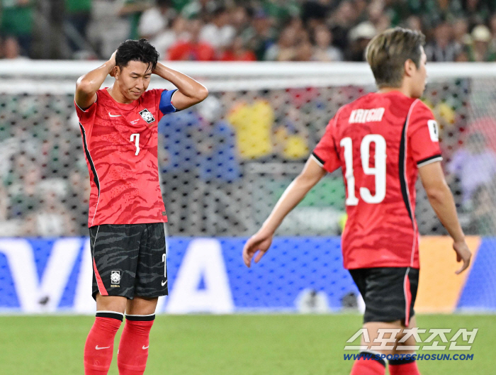 현재 3위 중 4위, 32강행 가능성은 희박...하지만 '48개국' U-17 월드컵에서는 승점 3점에 골득실 마이너스로 올라간 팀도 있긴 하다