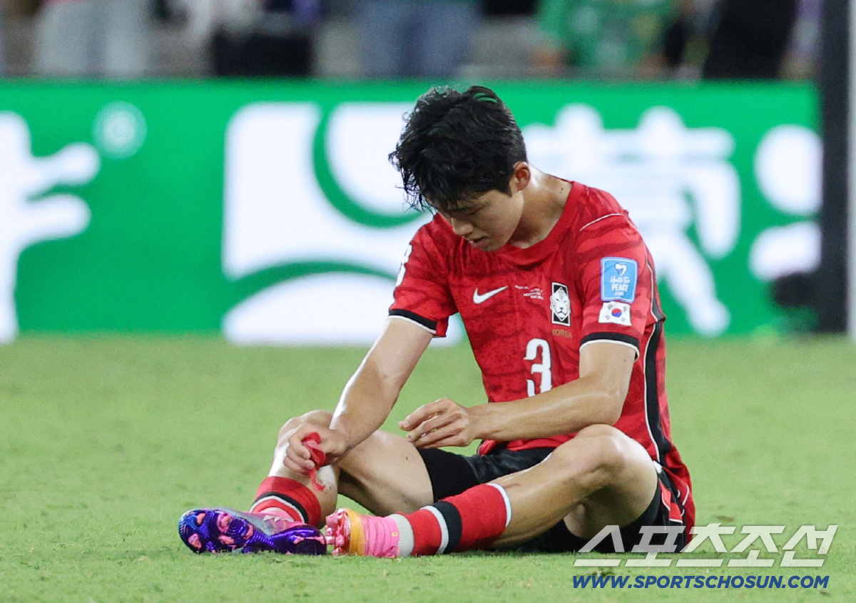 25일(한국시각) 멕시코 몬테레이 인근 과달루페의 에스타디오 몬테레이에서 열린 2026 북중미 월드컵 대한민국과 남아공의 경기. 한국 대표팀이 0-1로 패하자 이기혁이 아쉬워하고 있다. 과달루페(멕시코)=허상욱 기자 wook@sportschosun.com/2026.06.25/