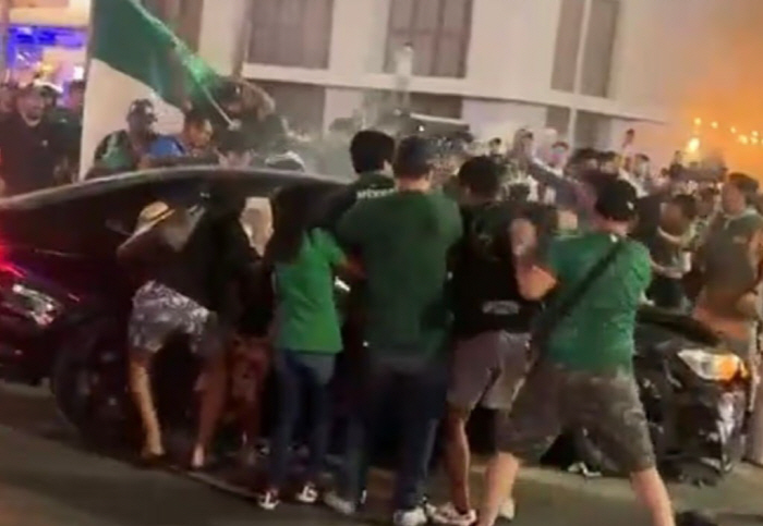 A tragedy in Mexico after a win over Czech Republic Vehicle plows into World Cup supporters