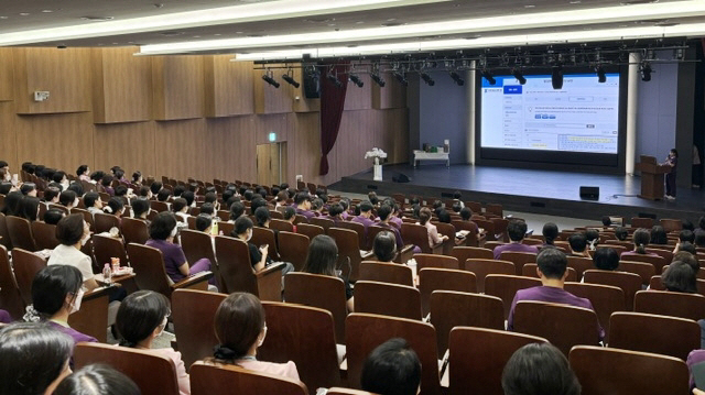 Soonchunhyang University Cheonan Hospital Holds 1st Clinical Support Nursing Symposium... 'Expected to Improve Medical Services'