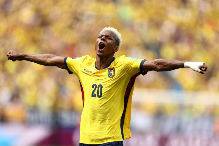 "홍명보호엔 비보" 에콰도르의 기적, 독일에 2-1 역전승! '승점 4점' 조3위 32강행[북중미월드컵 E조 최종전]