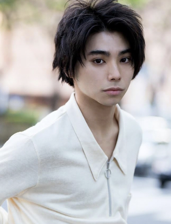 ‘The Miracles of the Namiya General Store’ Actor Turns Out to Be a Dating Violence Offender... Girlfriend Assaulted Four Times, Causing Outrage