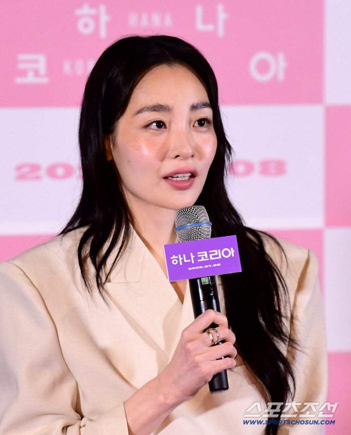 'Hana Korea' Kim Min-ha says, 'I practiced the North Korean Yanggang Province dialect with tutoring'