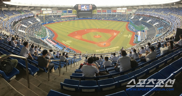 오후 6시 야간경기 오전 9시30분 취소, 태풍 몰아친 일본프로야구 줄줄이 중단, 야쿠르트는 4경기 연속 휴식[민창기의 일본야구]