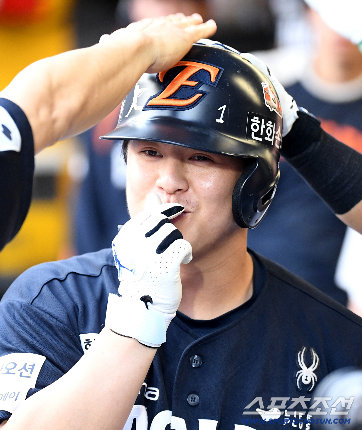 27일 인천 SSG랜더스필드에서 열린 SSG와 한화의 경기. 한화 노시환이 7회초 솔로홈런을 날렸다. 5경기 연속 홈런을 기록한 노시환. 인천=송정헌 기자 songs@sportschosun.com/2026.06.27/