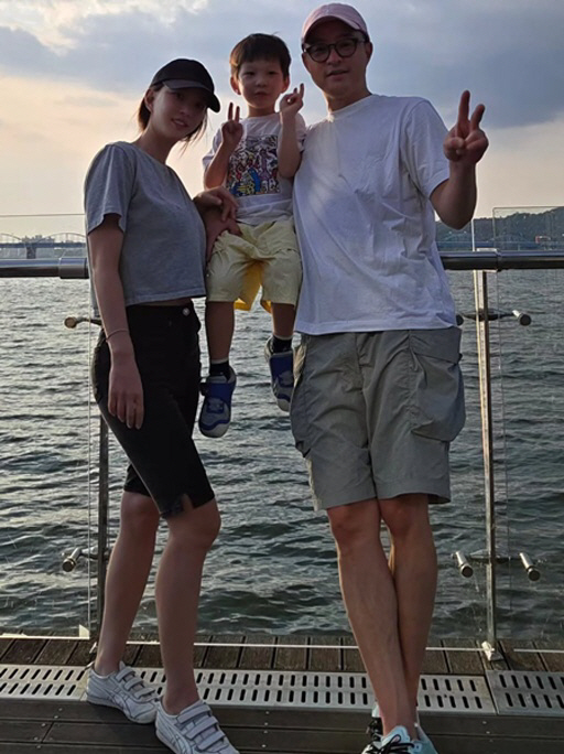 Jinu's Lawyer Wife Shares Sweet Family Life as Their Son Grows Up Fast at the Court Daycare Center