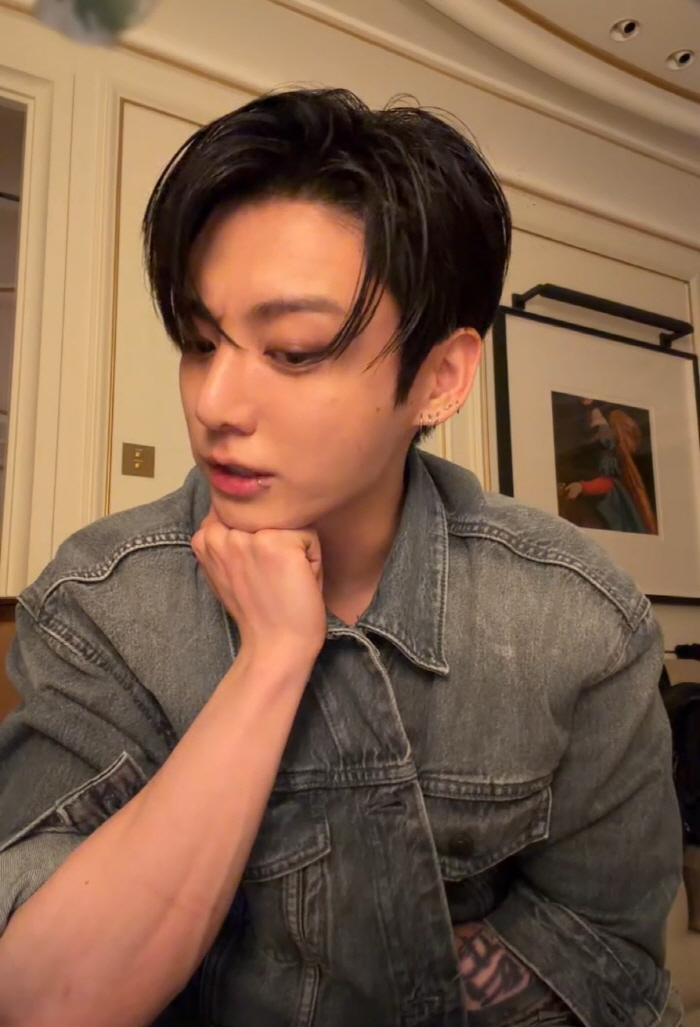 BTS's Jungkook Wins Over Global ARMY with a Four-Hour Off-Screen Meal to Respect Vegan Fans